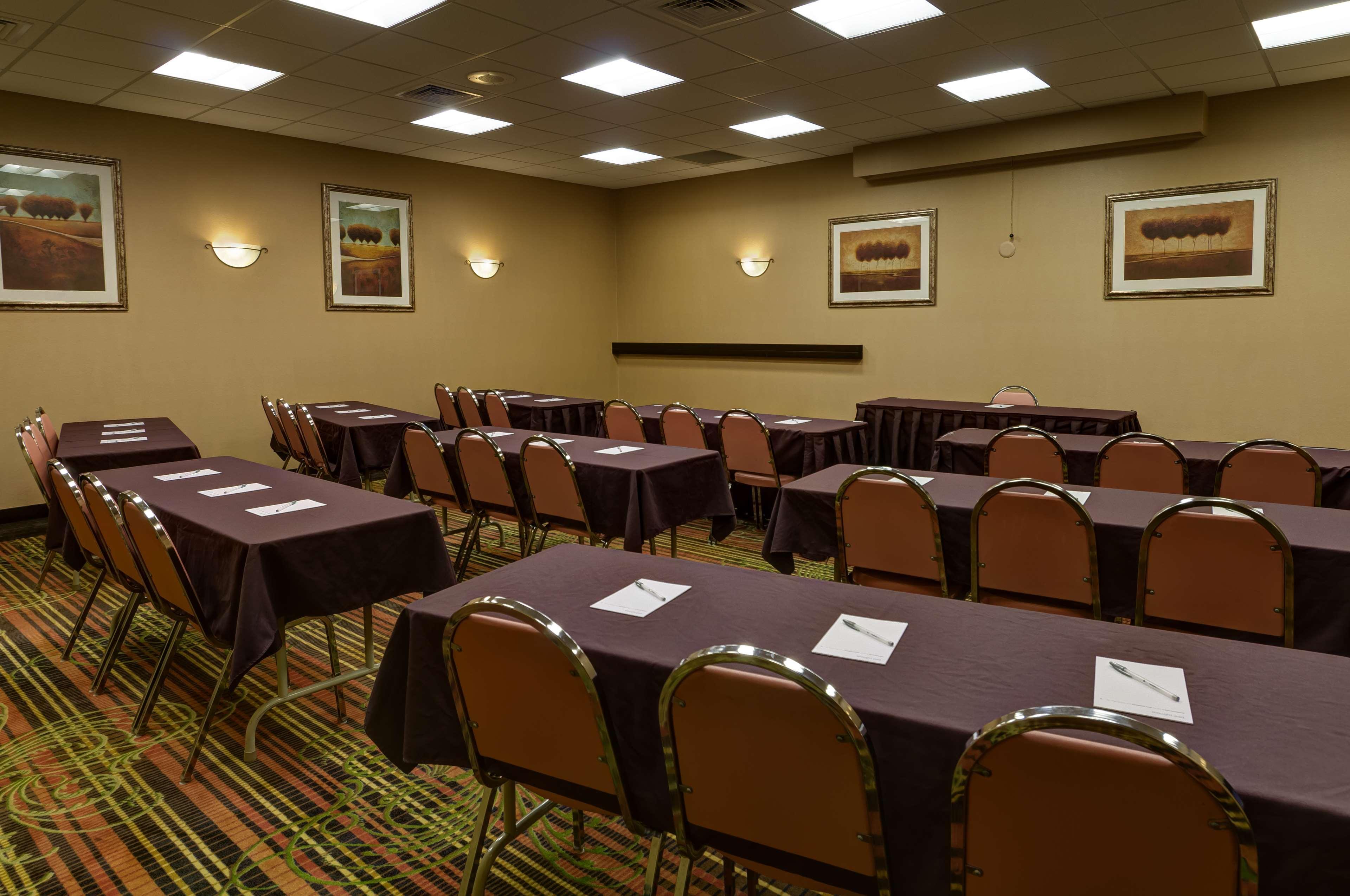 Hampton Inn Chambersburg Kinh doanh bức ảnh